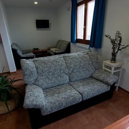 Turistico Tierras Altas 호스텔 *