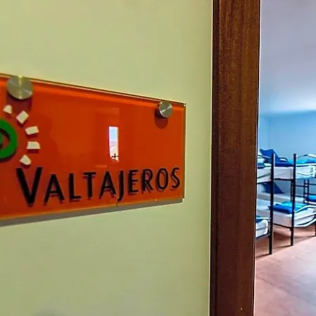 Turístico Tierras Altas Hostal *