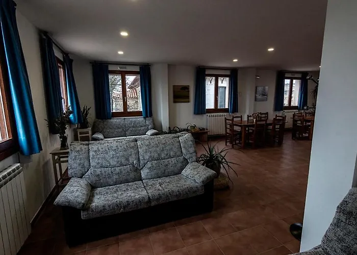 Turistico Tierras Altas * Fuentes de Magana